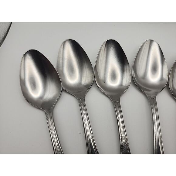 8 Wesley Forge WLF2 Place Oval Soup Spoon Stainless Steel Floral Art Deco 7 1/8" - Picture 6 of 10